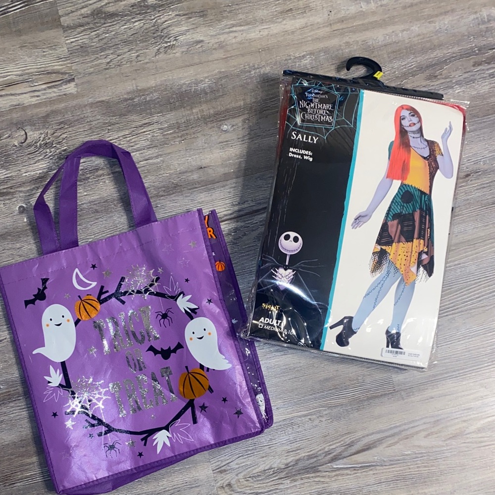 EUC SALLY Halloween Costume Nightmare Before Christmas M + Free Tote